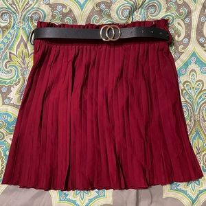 Pleated paper bag skirt with belt